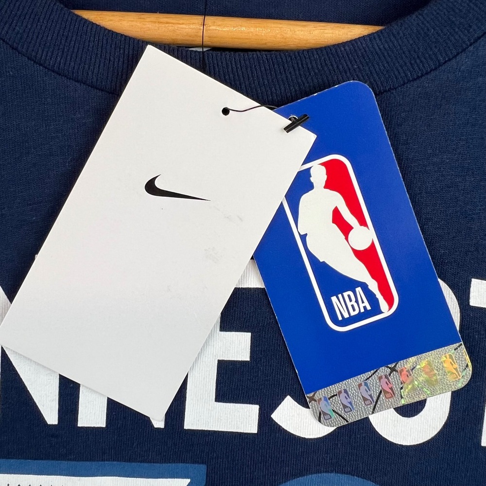 Nike Minnesota Timberwolves Karl-Anthony Towns 32 NBA T-Shirt Kids Large 14-16 - Picture 6 of 10